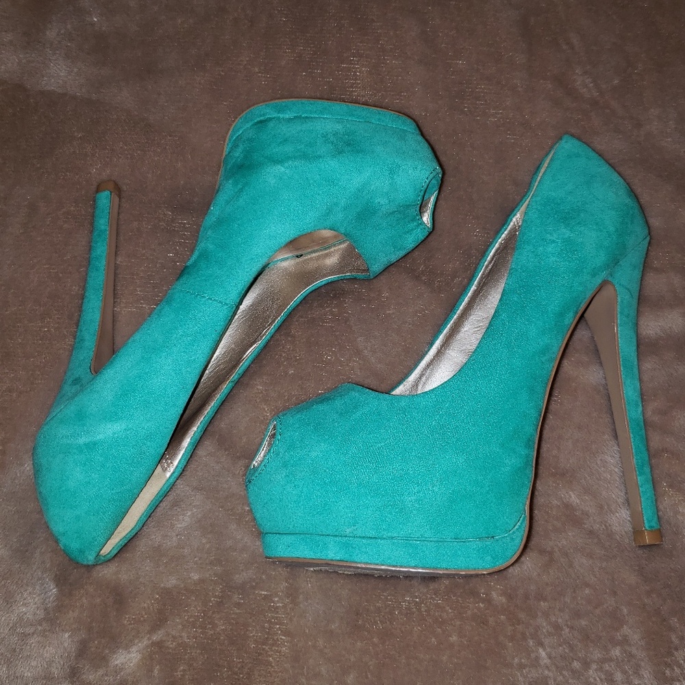 Brand new, turquoise, peeptoe, platform pumps